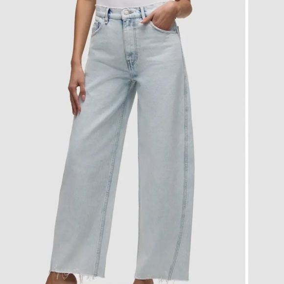 Hudson Jeans Denim - HUDSON Awesome Wide Leg Barrel Twist Jeans in Washed Blue Sz 27 NWT $255!!